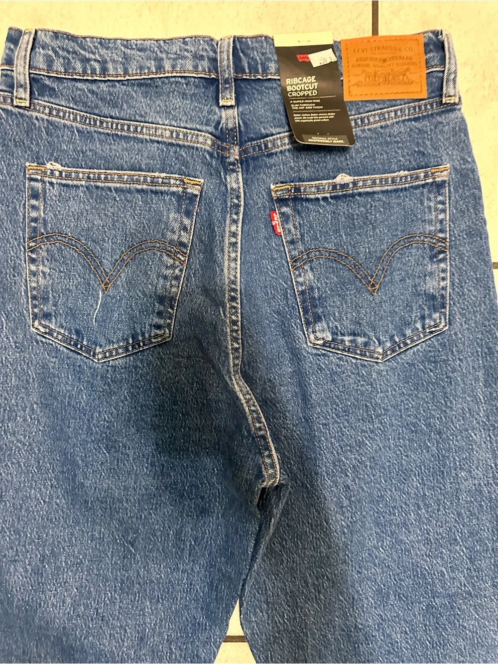 Levi’s RIBCAGE CROPPED BOOTCUT WOMEN'S JEANS High-Rise Straight Leg Women 30 - Picture 11 of 12